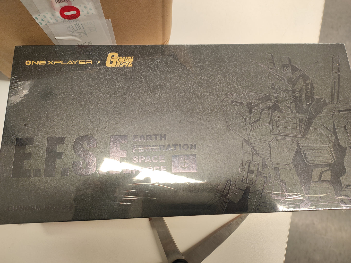 NEW ONEXPLAYER Mini i7 - 1260P Gundam Edition RX-78-2 (Chinese Exclusive) 1tb or 2tb Gaming Laptop OXP One-Netbook OXP